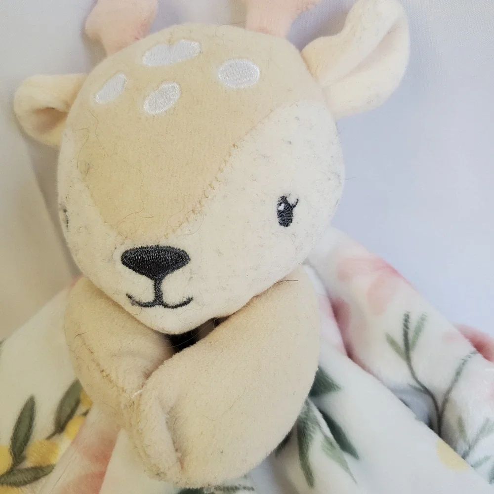 Lullaby Lane Floral Fawn Deer Security Blanket‎ Lovey Rattle Plush